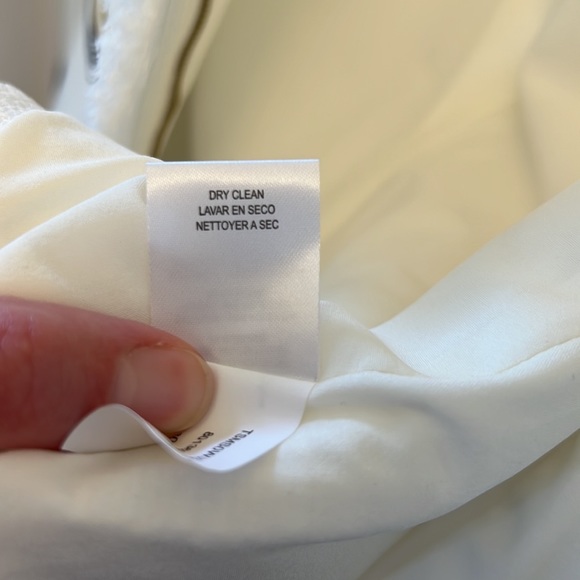 Tahari Zippered Jacket - Size 10 - Picture 5 of 5